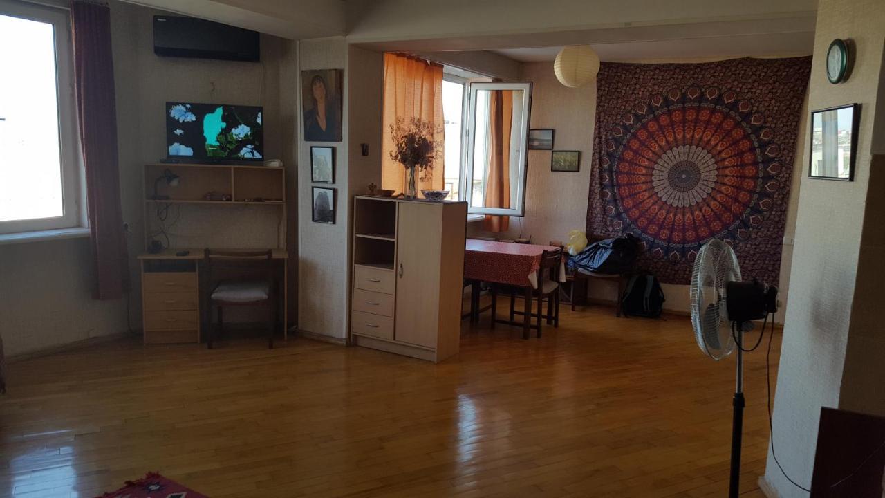 Good Apartment Tbilisi ภายนอก รูปภาพ